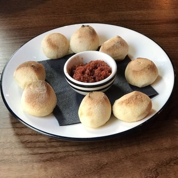 Pizza Express - Dipping bread balls - Pizza Near Me - London, XGL