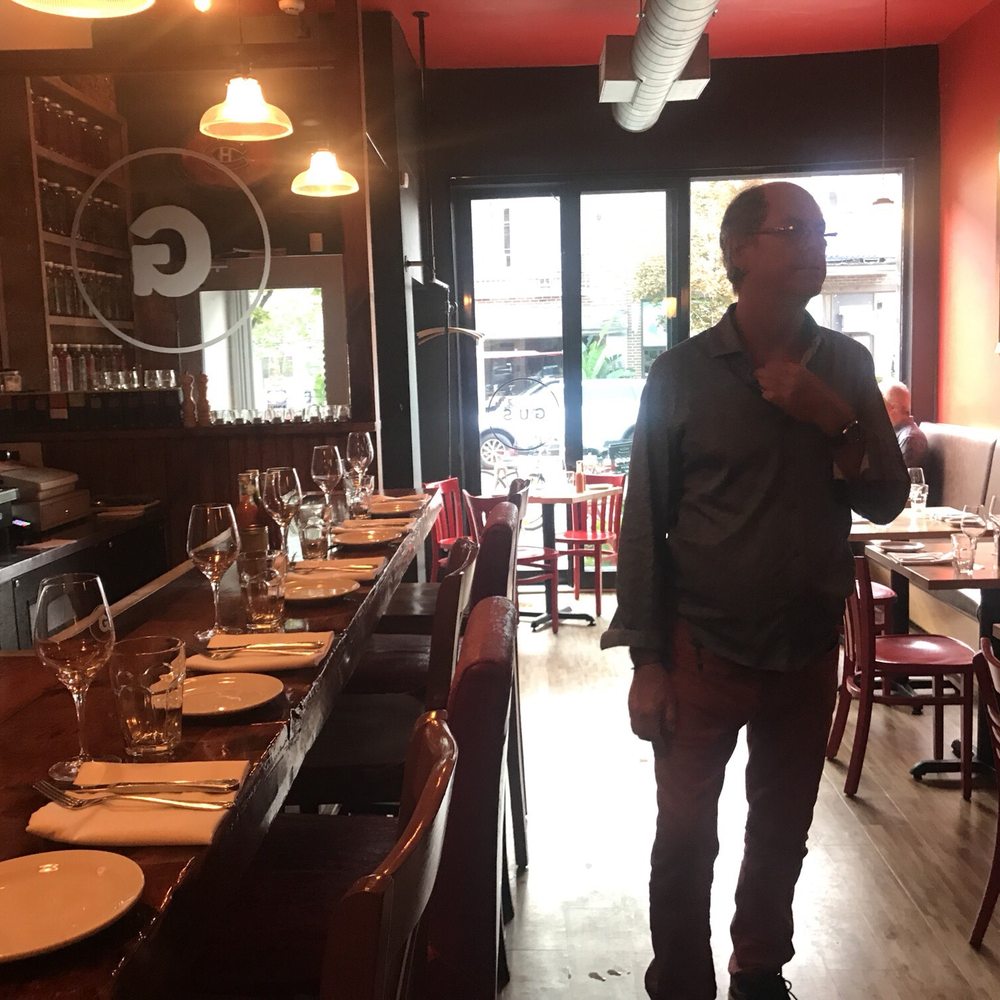 Gus - Seafood Near Me - Montreal, Quebec