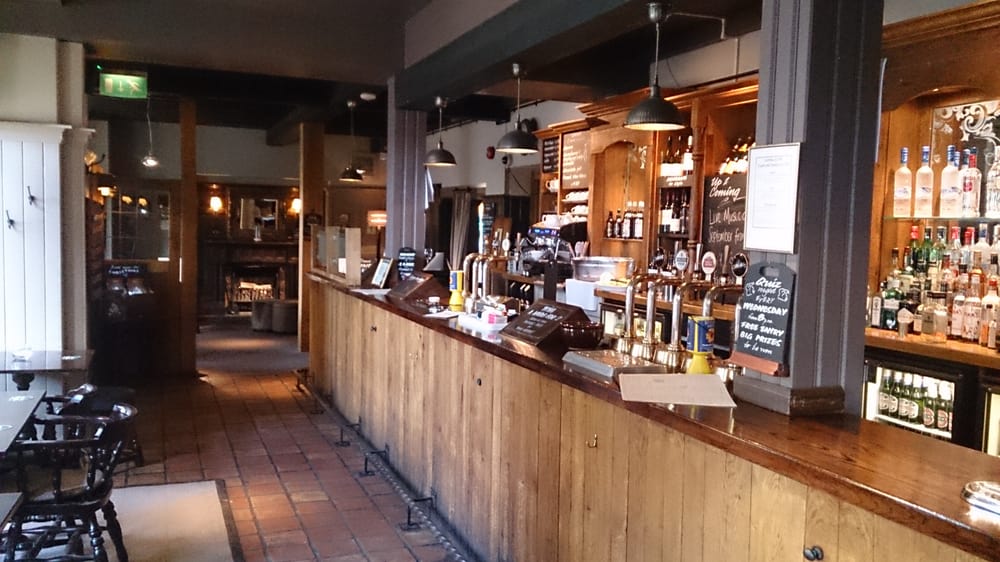 THE CROWN Updated September 2024 14 Photos Old Nazeing Road