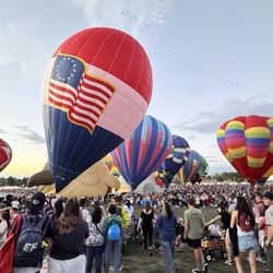 Memorial Park - Glow up hot air balloon event on Labor Day weekend