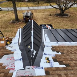 J & M Roofing