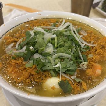 Saigon Kitchen - I ordered the Banh Canh Cua. The soup was very thicc and flavorful!   The staff were attentive and friendly as well. 10/10! - Vietnamese Near Me - San Jose, California