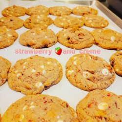 Nellie's Diamond Desserts - Strawberries and cream cookies are a sweet taste of summer in your mouth. Fan favorite