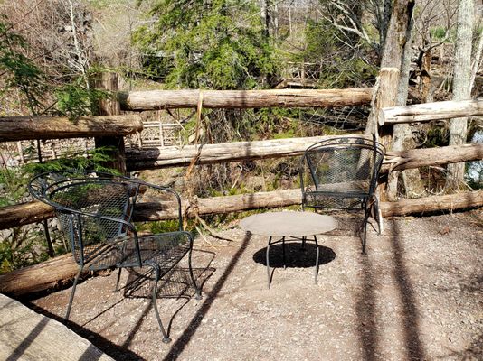 The Roxbury Hotel by null