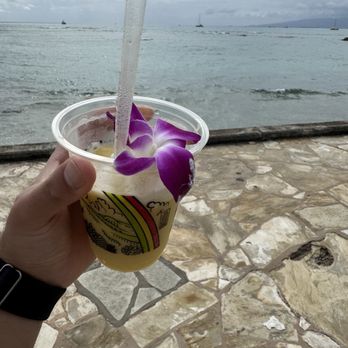 Barefoot Beach Cafe - Mangolada - Breakfast & Brunch Near Me - Honolulu, Hawaii