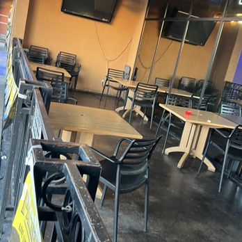 Sports Stop - Outdoor seating - Sports Bars Near Me - Canyon Lake, California Sports Stop - Outdoor seating - Sports Bars Near Me - Canyon Lake, California