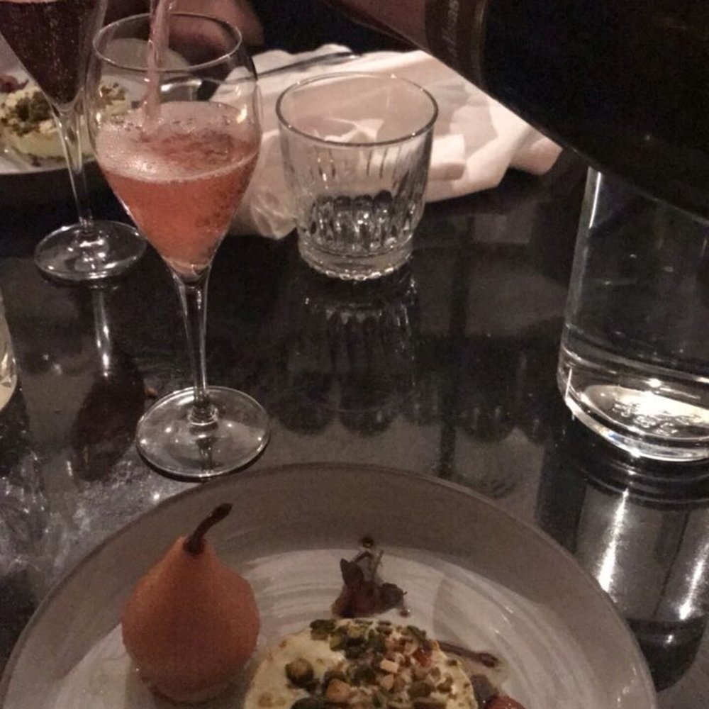 RAE'S PARIS - Semifreddo à la pistache, magnifique ! - French Near Me - Paris, 75