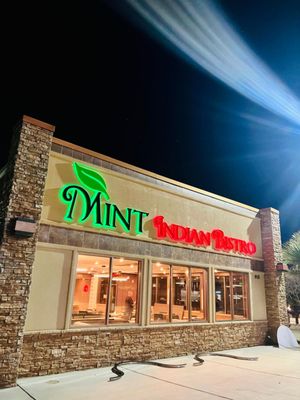 MINT INDIAN BISTRO - Updated July 2026 - 16 Photos & 25 Reviews - 918 N ...