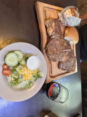 Cattle Drive Cafe & Bull Bar by null