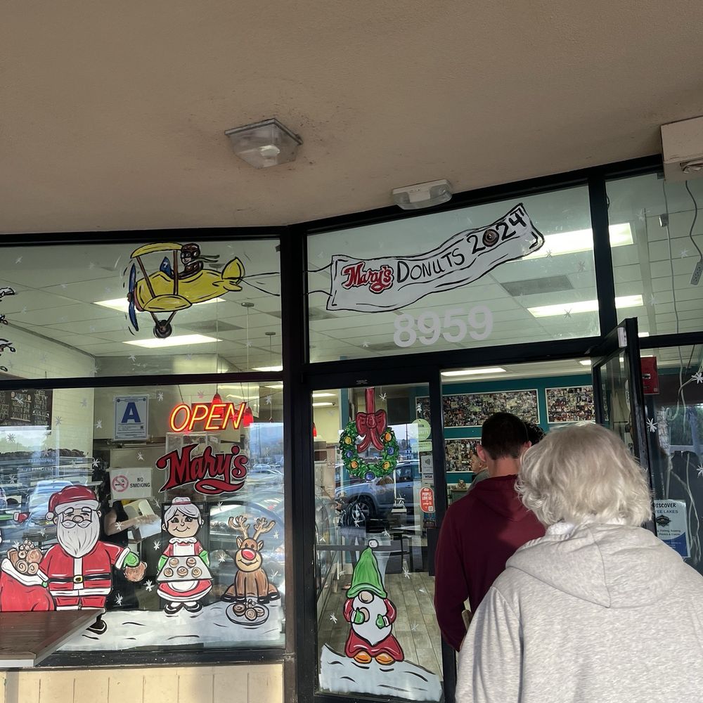Mary's Donuts - Line out the door - Donuts Near Me - Santee, California