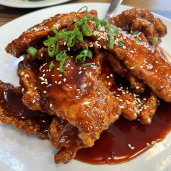 Lin Dumpling - Ribs - Noodles Near Me - Sacramento, California
