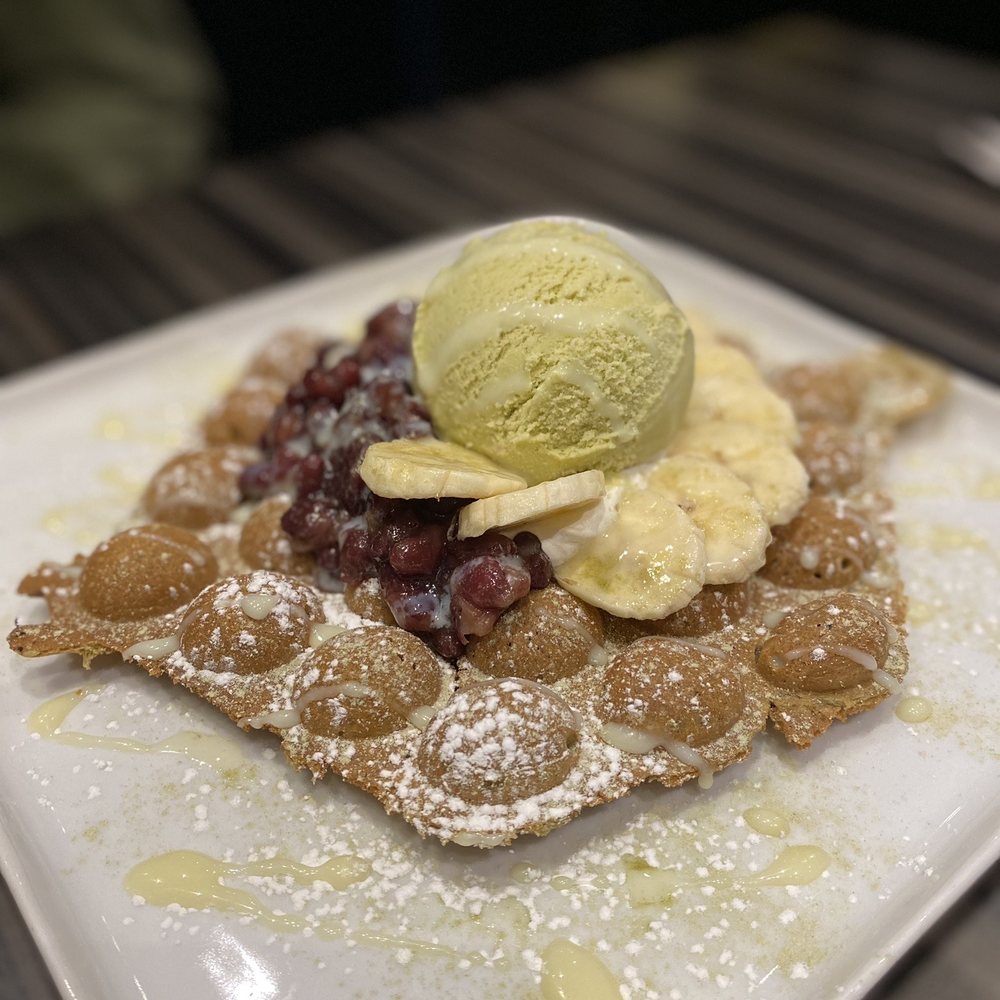 Sugar Marmalade - Waffle with Green Tea Ice Cream, Banana, and Red Bean - Desserts Near Me - Toronto, Ontario Sugar Marmalade - Waffle with Green Tea Ice Cream, Banana, and Red Bean - Desserts Near Me - Toronto, Ontario