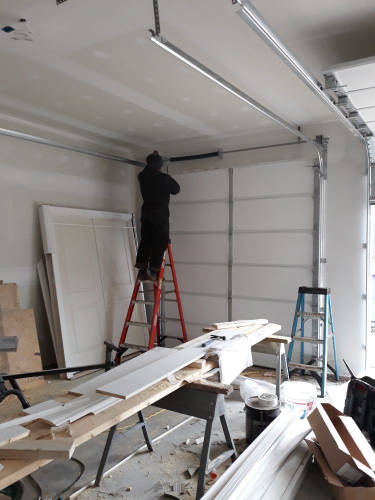 Elian's Garage Door - Garage Door Contractor in Sudley Springs, VA