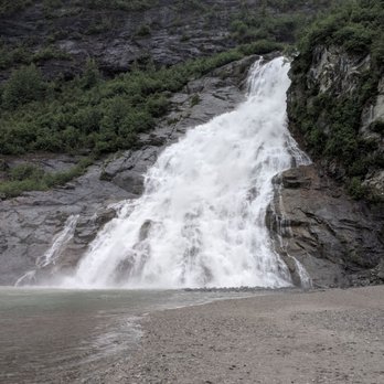 Nugget Falls - Awesome..A must see! - Hiking Near Me Nugget Falls - Awesome..A must see! - Hiking Near Me