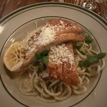 Serano's Italian - Spaghetti Limone with Chicken - Italian Near Me - New York, New York