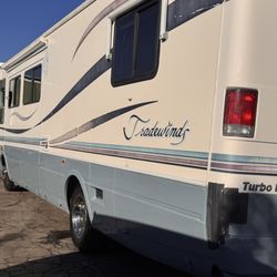 Drip N Shine - RV restore, detailed, and brought back to life