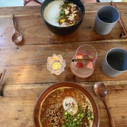 Spicy Duck Tan Tan, Lobster & Noodles