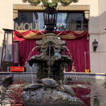 La Arcada Plaza - Shopping Centers Near Me - Santa Barbara, California La Arcada Plaza - Shopping Centers Near Me - Santa Barbara, California