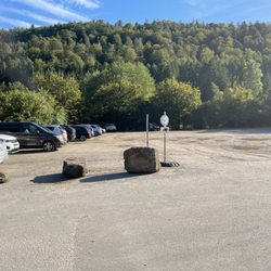 Am Frauenstein - Riesenparkplatz