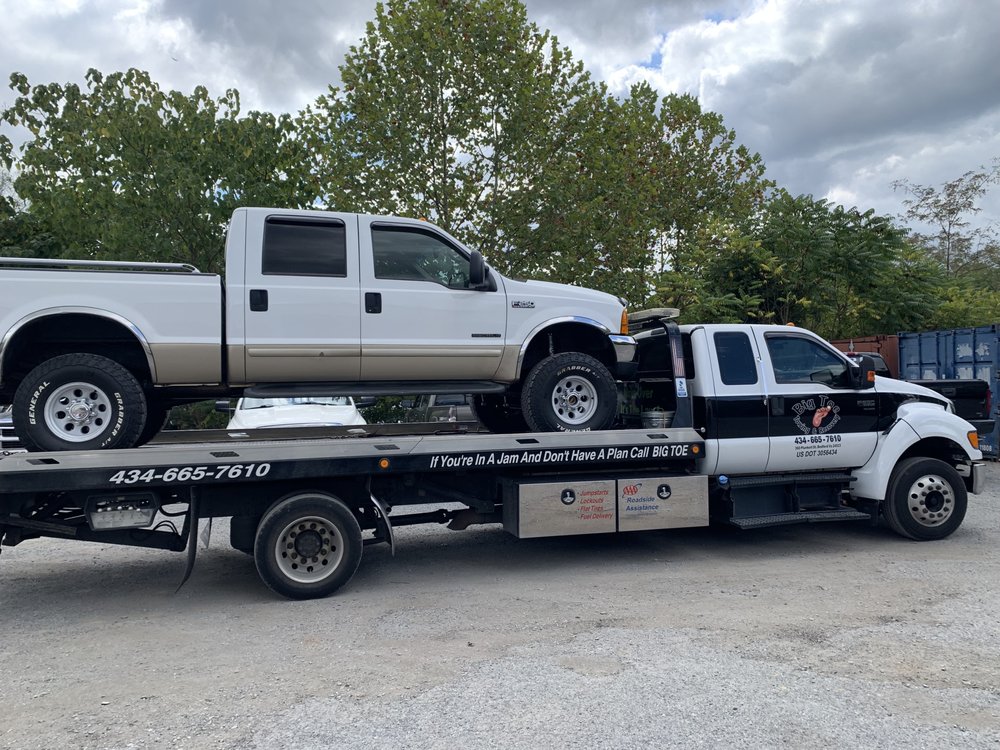 BIG TOE TOWING AND RECOVERY 360 Plunkett St, Bedford, Virginia