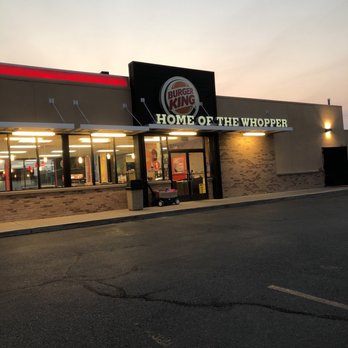 Burger King - the front of the restaurant - Burgers Near Me - Bloomfield, New Mexico