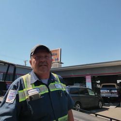 A & F Towing - Fernando should be fired for harassing women & refusing help from mechanics since he couldnt/didnt do a simple tow request. What a JOKE!
