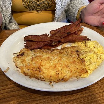 Red Apple Cafe - Bacon, eggs, and hasbrowns - Breakfast & Brunch Near Me - Fresno, California Red Apple Cafe - Bacon, eggs, and hasbrowns - Breakfast & Brunch Near Me - Fresno, California