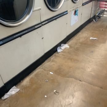 Social Spin Laundromat - Disturbing - Laundromat Near Me - Phoenix, Arizona