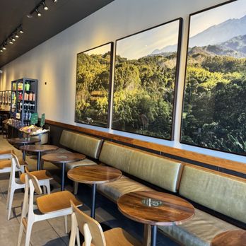 Starbucks - Coffee & Tea Near Me - Paramus, New Jersey