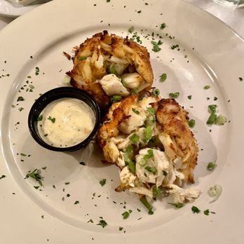 Angie's Seafood - Jumbo lump crab cakes - Seafood Near Me - Baltimore, Maryland