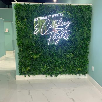 Naturally White - Sugarland - Teeth Whitening Near Me - Sugar Land, Texas