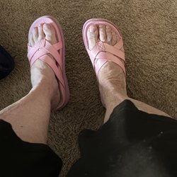 V N Nails - Pedicure