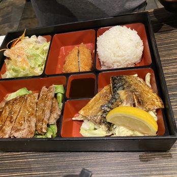 Majikku Ramen - Any 2 Items 1 free side Bento Box Combo Beef teriyaki and mackerel - Japanese Near Me - Daly City, California Majikku Ramen - Any 2 Items 1 free side Bento Box Combo Beef teriyaki and mackerel - Japanese Near Me - Daly City, California