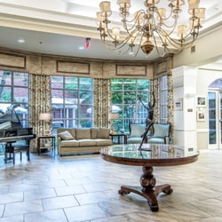 Memphis Jewish Home & Rehab - Lobby