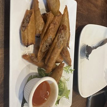 Kusina Pinoy Bistro - Lumpiang Shanghai - Filipino Near Me - Woodside, New York Kusina Pinoy Bistro - Lumpiang Shanghai - Filipino Near Me - Woodside, New York