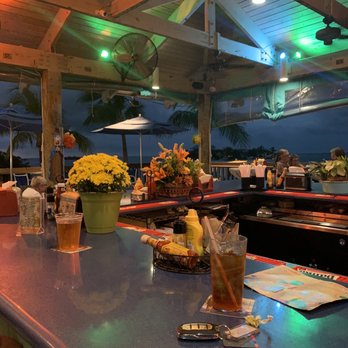 Barnacle Barney's Tiki Bar - Tiki Bars Near Me - Marathon, Florida