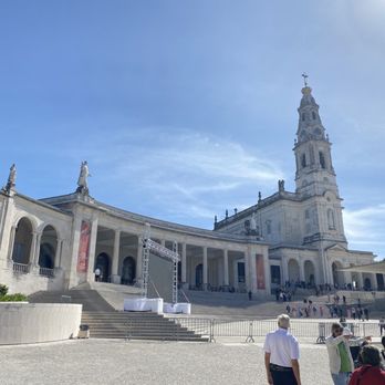 Fatima - Tours Near Me - Cova da Iria - Fátima, 20