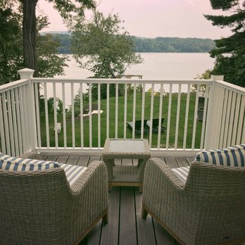 The LakeHouse Inn - Bed & Breakfast Near Me - Lee, Massachusetts