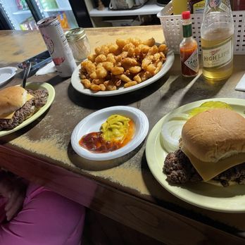 Bob's Bar & Grill - Famous burgers with 1/2 order of fries and 1/2 order of Onion Chips! - Sports Bars Near Me - Martinsburg, Nebraska
