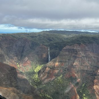 Blue Hawaiian Helicopters - Aerial Tours Near Me - Lihue, Hawaii