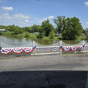 Lyncoya Cafe - Cafes Near Me - Hendersonville, Tennessee