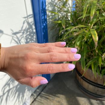 Paradise Nails - Nail Salons Near Me - Santa Rosa, California