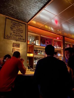 Honeycomb Hi-Fi Listening Bar by null