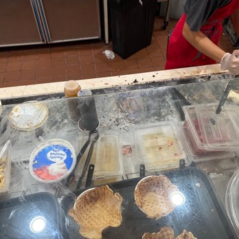 Cold Stone Creamery - Cold stone bar - Ice Cream & Frozen Yogurt Near Me - Fort Wayne, Indiana