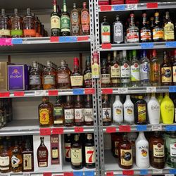 Standlock Bottle Shop - Selection