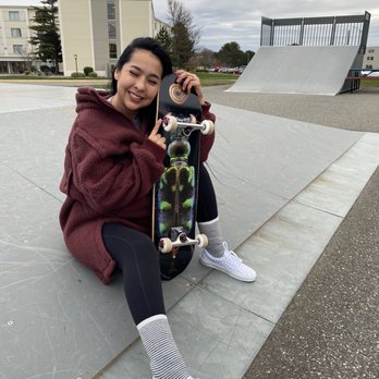 Trinity Skate - You're never too old to learn.  35 with my first skateboard. - Men's Clothing Near Me - Anacortes, Washington