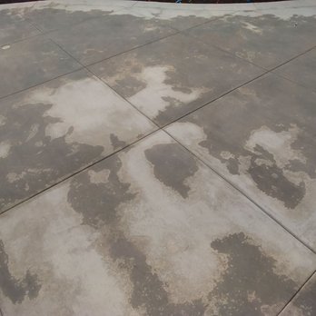 GreenCali - Concrete discoloration after 1 year - Landscaping Near Me - Buena Park, California GreenCali - Concrete discoloration after 1 year - Landscaping Near Me - Buena Park, California