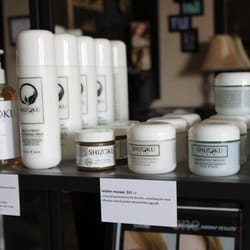 Shizoku Skin - The best of both worlds: nature and...