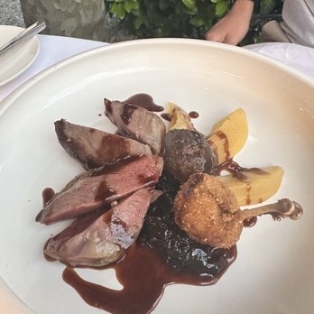 Alle Darsene di Loppia - Pigeon - Italian Near Me - Bellagio, Colorado