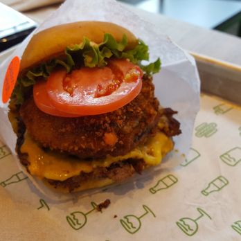 Shake Shack Waverly Place - Shack Stack - Fast Food Near Me - Cary, North Carolina Shake Shack Waverly Place - Shack Stack - Fast Food Near Me - Cary, North Carolina